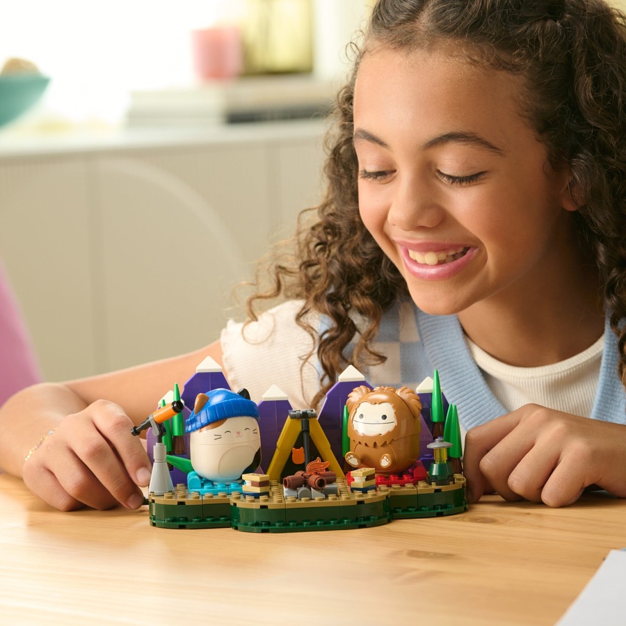 Squishmallows BLDR Outdoor Adventure Club Building Set
