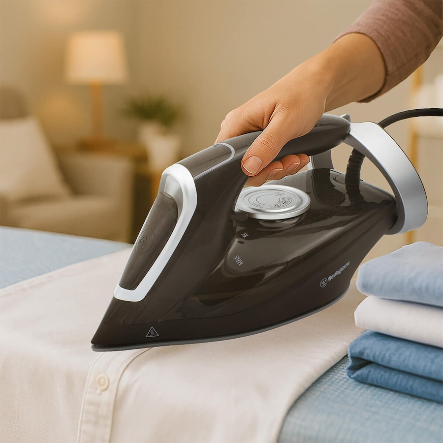 Westinghouse 300ml Steam Iron Black and Silver