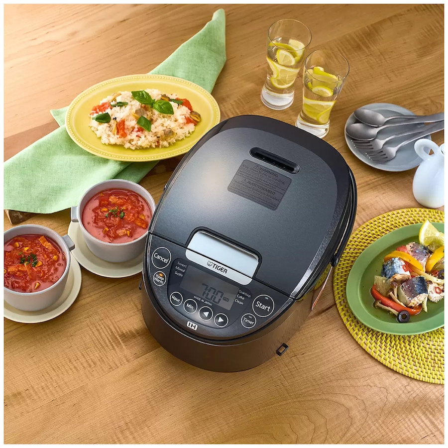 Tiger Induction Heating Rice Cooker JPW-G18A