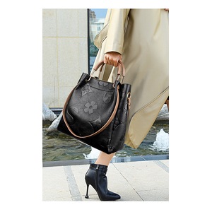 GGP Black Elegant Embossed Pu Leather Tote Bag For Women Large Capacity Handbag With Inner Pouch