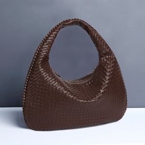 GGP Dark Coffee Elegant Woven Pu Leather Hobo Bag Stylish Large Capacity Shoulder Handbag For Women