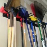 P&P Garden Wall Mounted Tool Hanger Shed Garage Secure Hold Tidy Organizer Rack Hang