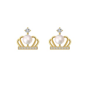 Luxury Crown Imitation Pearl Earrings 5-6mm Needle Studs Elegant Fashion Jewelry