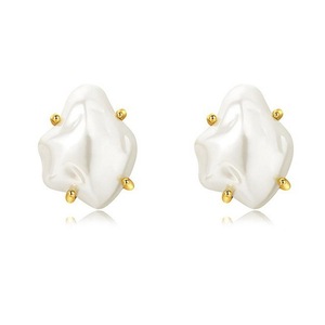 Vintage Irregular Earrings Women Retro Studs Statement Jewelry Fashion Gift