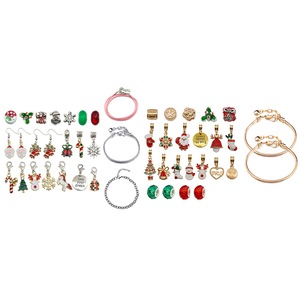 Christmas DIY Charm Bracelet Advent Calendar Xmas Countdown Calendar DIY Jewelry Making Kit for Girls