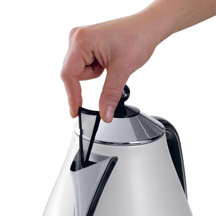 DeLonghi Icona Classic 1.7L Kettle White KBO2001W