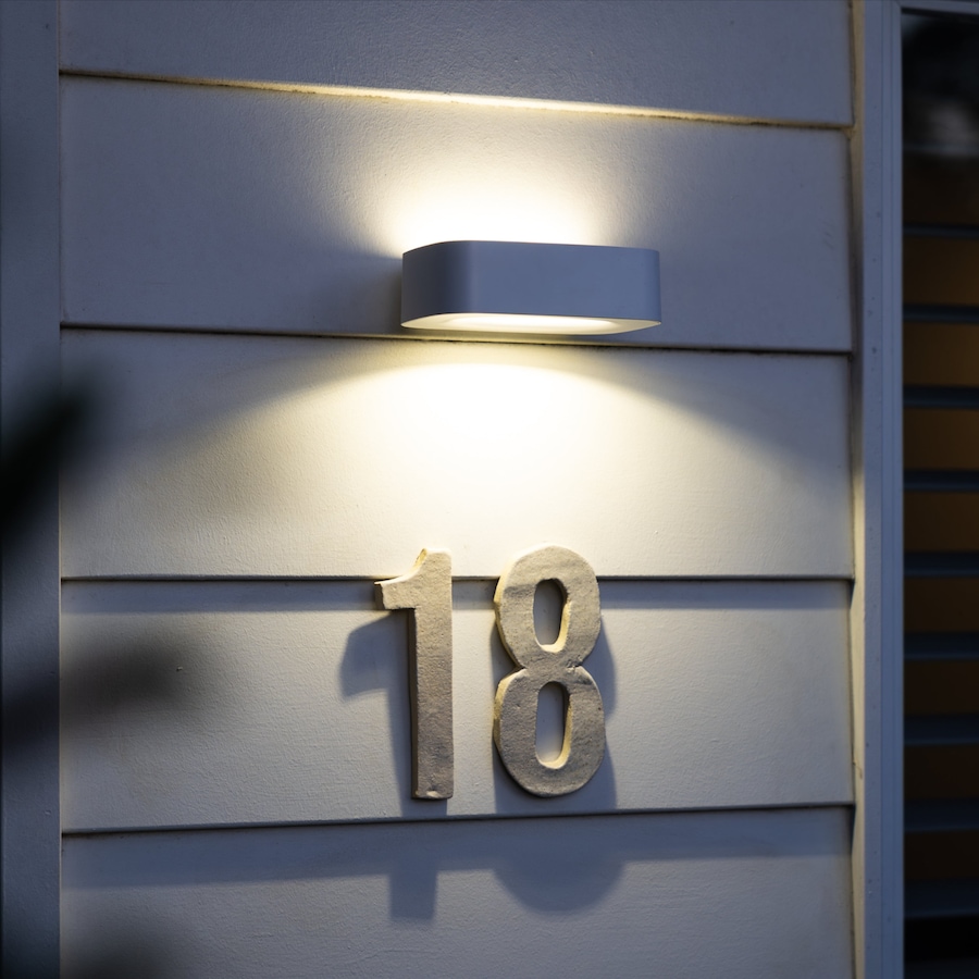 Modern Coastal Solar Wall Light - Cool White - SHORE
