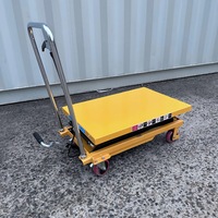 150 kg Hydraulic lift table (1260 mm high)