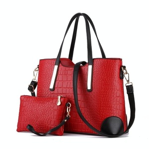 Vintage 2-in-1 Messenger Bag with Crocodile Pattern and Leather Wallet