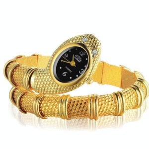 Diamond-plated Quartz Watch in Snake Shape