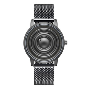 Stainless Steel Men Quartz Watch with Magnetic Strap - 40mm