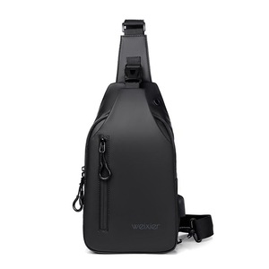 Men Outdoor Chest Bag Messenger Bag