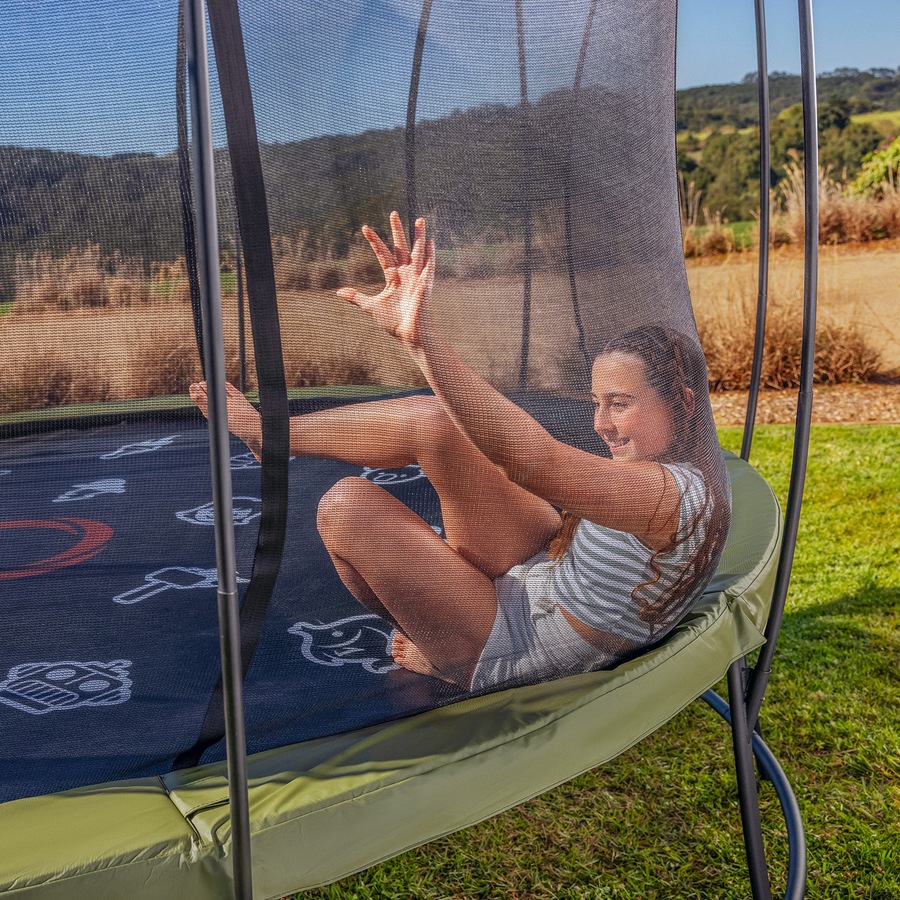 VULY Ultra 2 Pro Extra Large 16ft Trampoline with Enclosure - Round Kids Trampolines