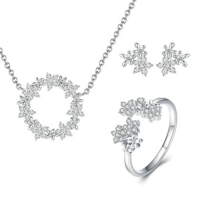 Silver Floral Pendant Necklace Jewelry Set