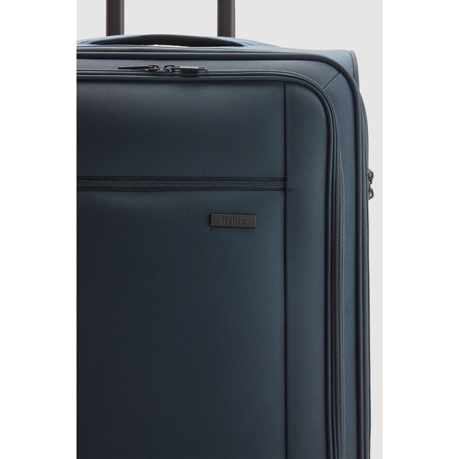 Flylite Sycamore Check-In 81cm Luggage