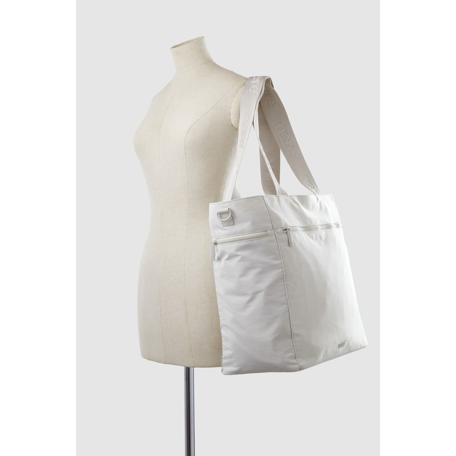 Nere Bondi Nylon Large Tote Bag