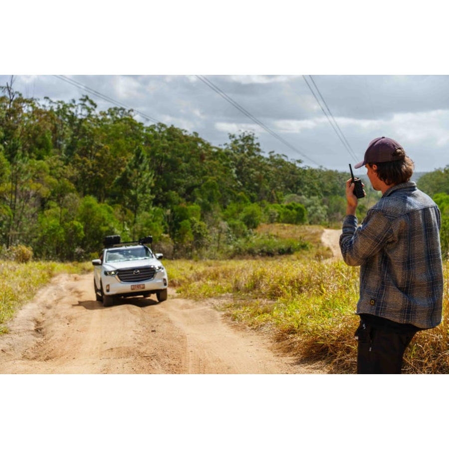 Kings 5W Portable Handheld UHF 80 Channel + Dash Organiser