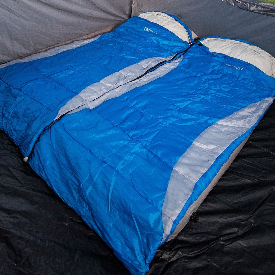 Adventure Kings Hooded Sleeping Bag Right Hand Zipper Rated to -2° 2400mmx900mm