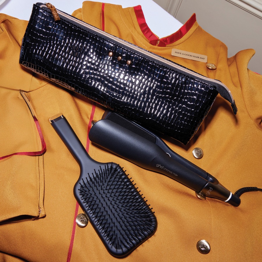 ghd Chronos Max Hair Straightener Gift Set