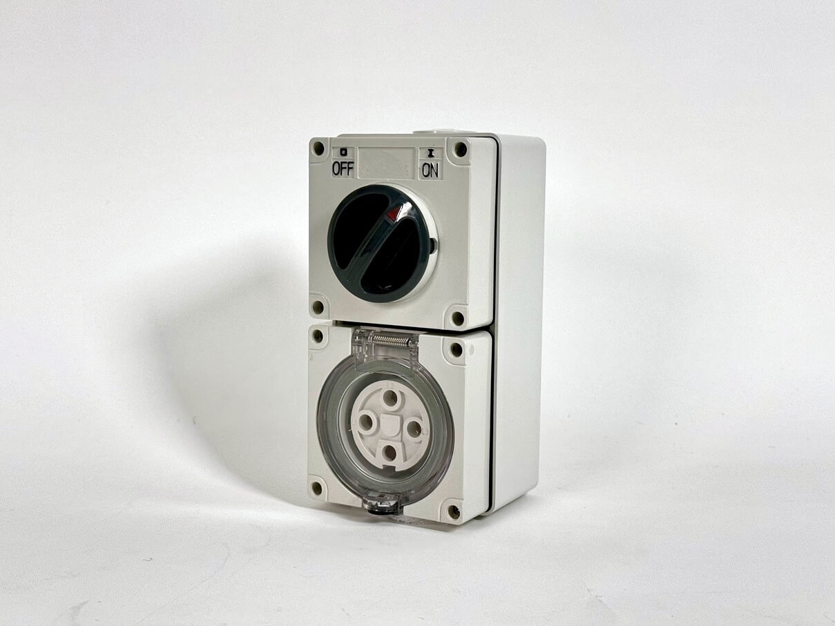 Buy Industrial Switch Socket 4 Pin 10A Three Phase - MyDeal Australia