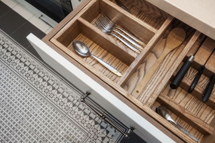 organising drawers and cabinets