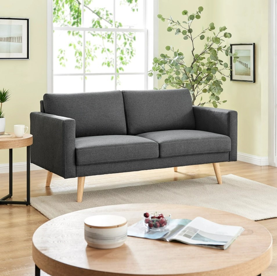 DukeLiving Sofa