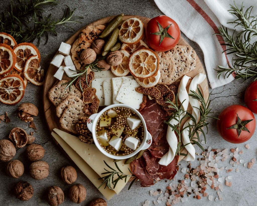How to Organise a Work Christmas Party - MyDeal
