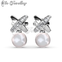 Chris Pearl Earrings