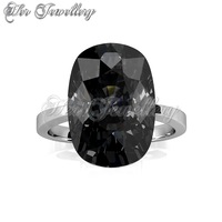 Classic Noir Ring