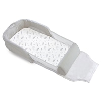 The First Years Close & Secure Portable Sleeper Foldable Baby/Newborn Infant 0m+