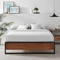 DukeLiving Timber Ironline Industrial Wooden Metal Platform Bed Base (Double, Queen)