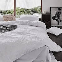 CleverPolly Tufted Quilt Cover Set White (Double, Queen, King, Super King)