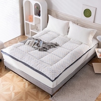Hotel Quality Airsoft 1200GSM Fully Fitted Mattress Topper Checked (Single, King Single, Double, Queen, King)