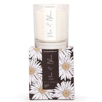 The Aromatherapy Co. Noir Et Blanc Daisywood Candle 200g
