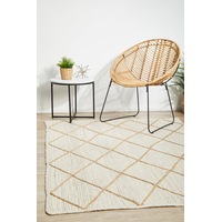 Rug Culture White & Natural Hand Braided Jute Diamond Rug