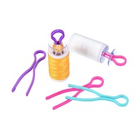 Plastic Bobbin Clip Holders Sewing Spool Thread Holder Clamp Clips Buddies Embroidery Buddies Floss Yarn Organizing Random Color