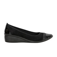 Edith by Vybe Lifestyle Women's Low Wedge Ballet Flat